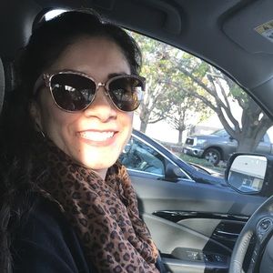 Meet your Posher, Ursula